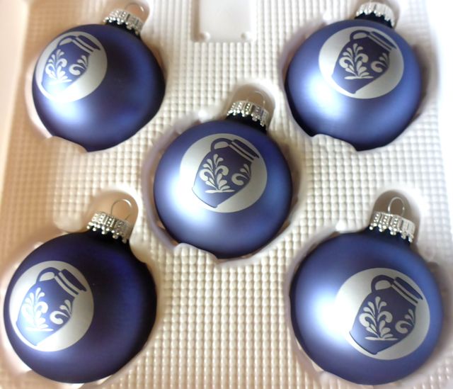 Blaue Bembel Weihnachtskugeln #Weihnachtsmarkt #Frankfurt