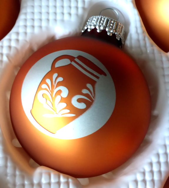 Bembel in Bronze - Weihnachtskugeln aus Frankfurt