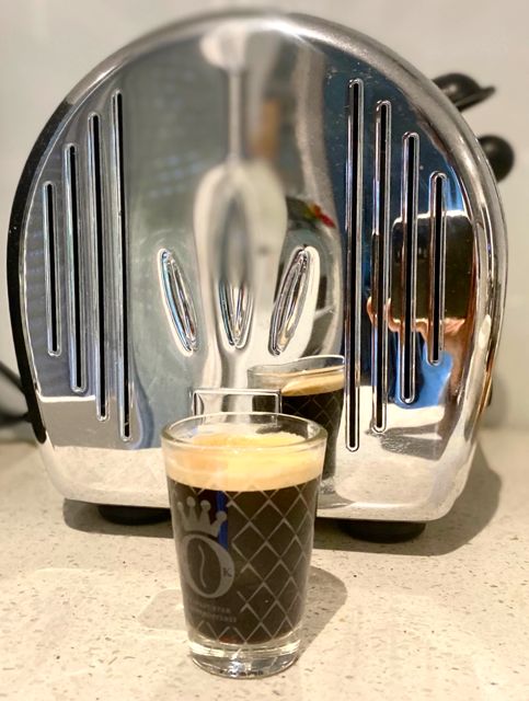 #Geripptes Espresso Glas #Scnapsglas