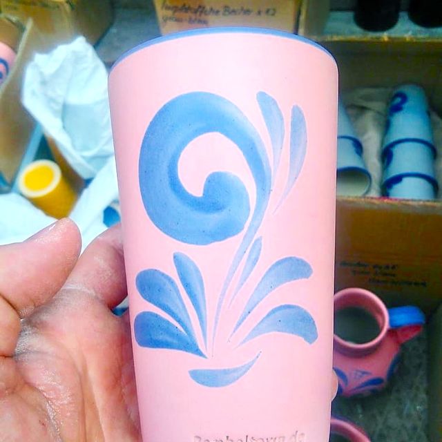 Rosa Diva Impfstöffche Becher