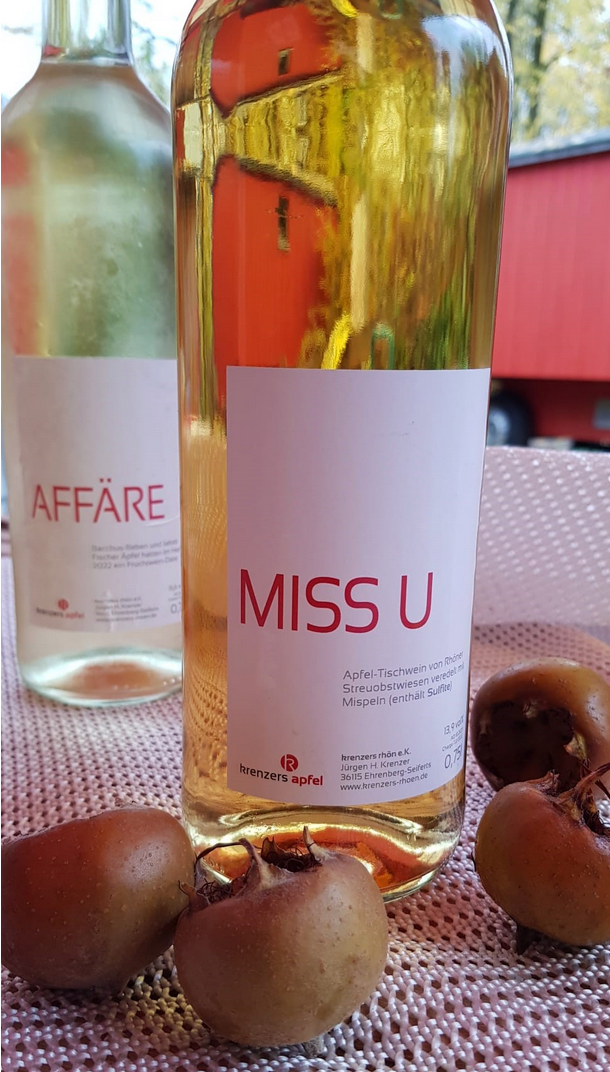 MISS U - Wein aus Äpfeln mit Mispel bei Bembeltown #Apfelwein #Apfelweinladen